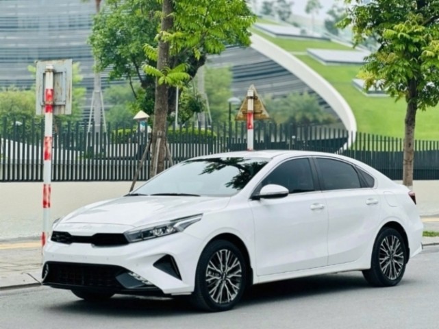 KIA K3 PREMIUM 2023