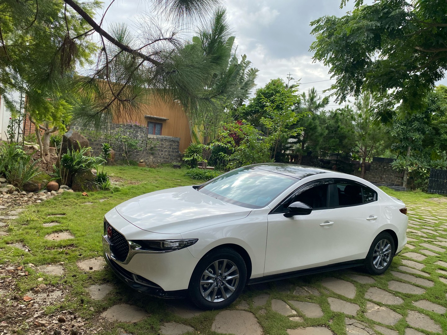 MAZDA 3 Deluxe 2022