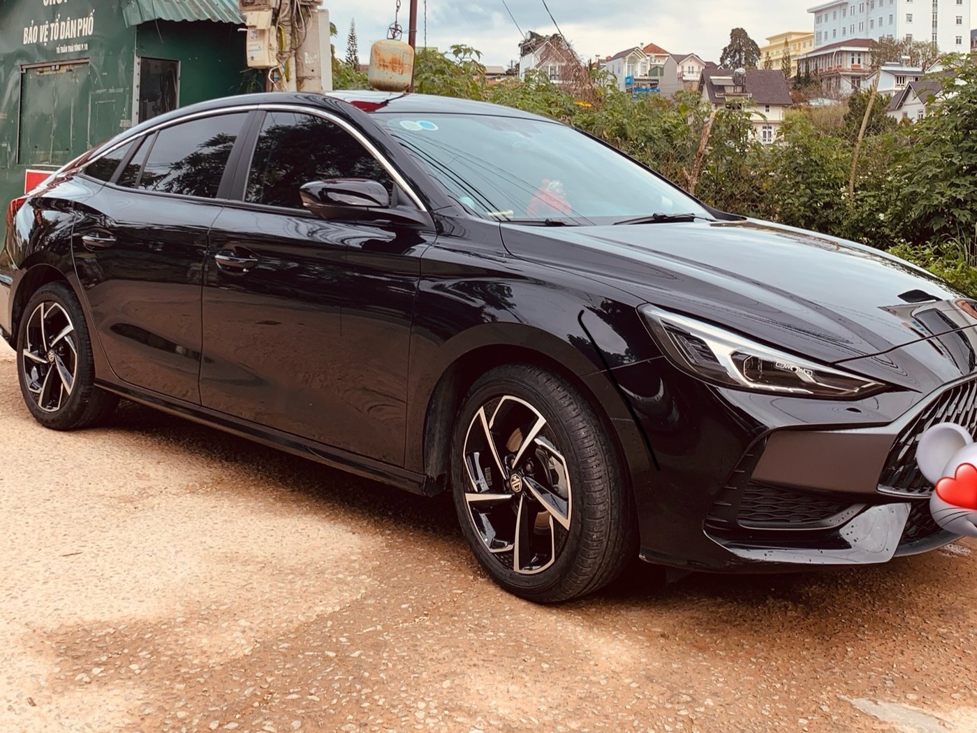 MG5 LUXURY 2023