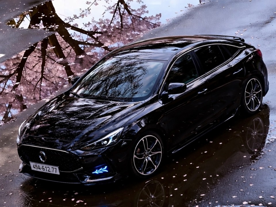 MG5 LUXURY 2023