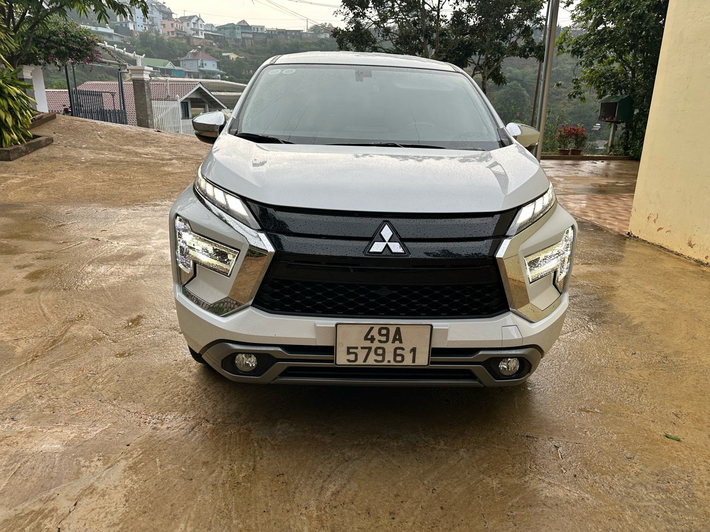 MITSUBISHI XPANDER 2023